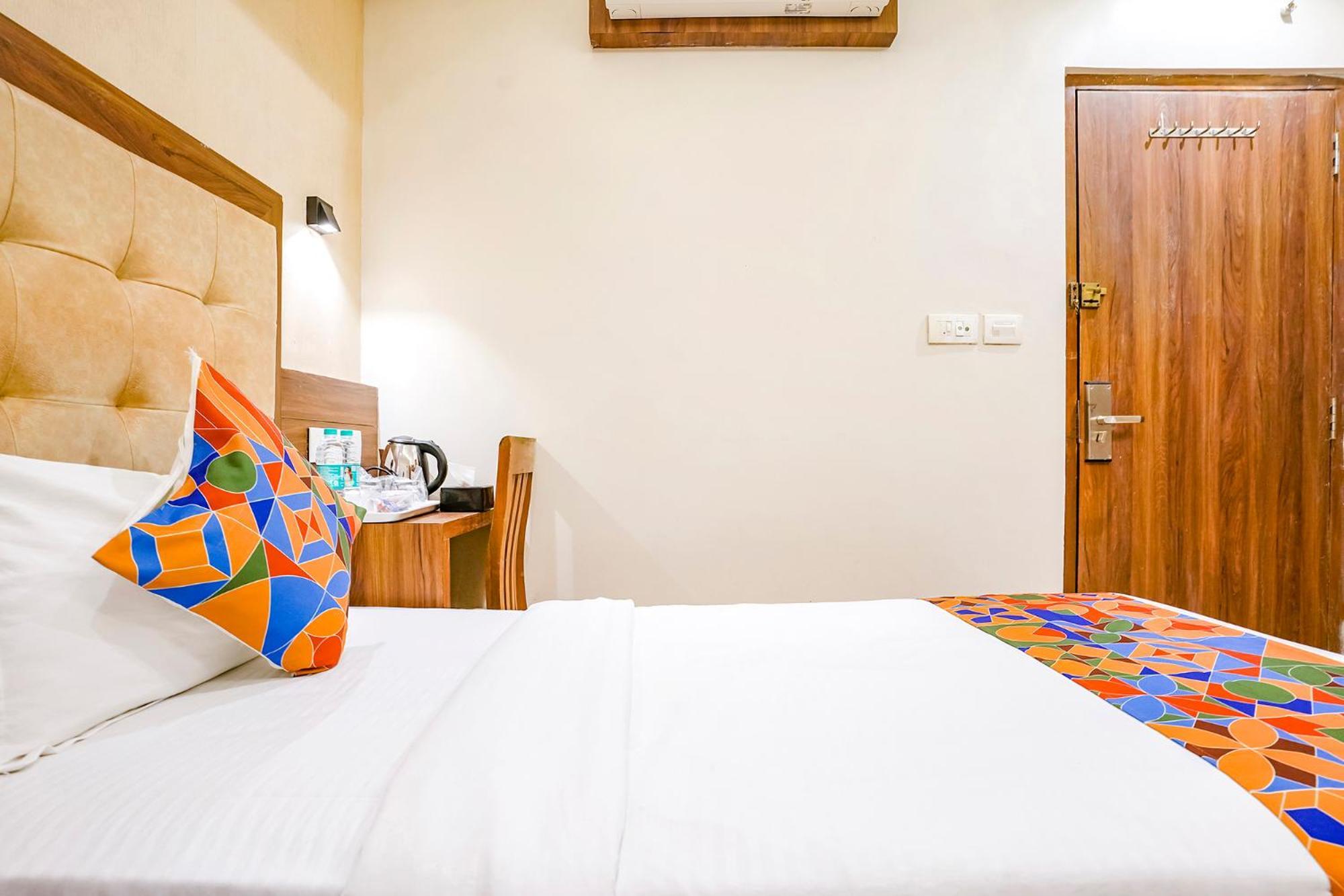 Fabhotel Amber Palace - Nr Fort & Csmt Station Bombay Eksteriør billede